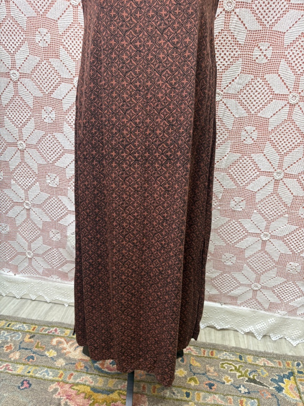 Vintage Brown Geometric Print Maxi Dress | Sleeveless Boho - Picture 4 of 8